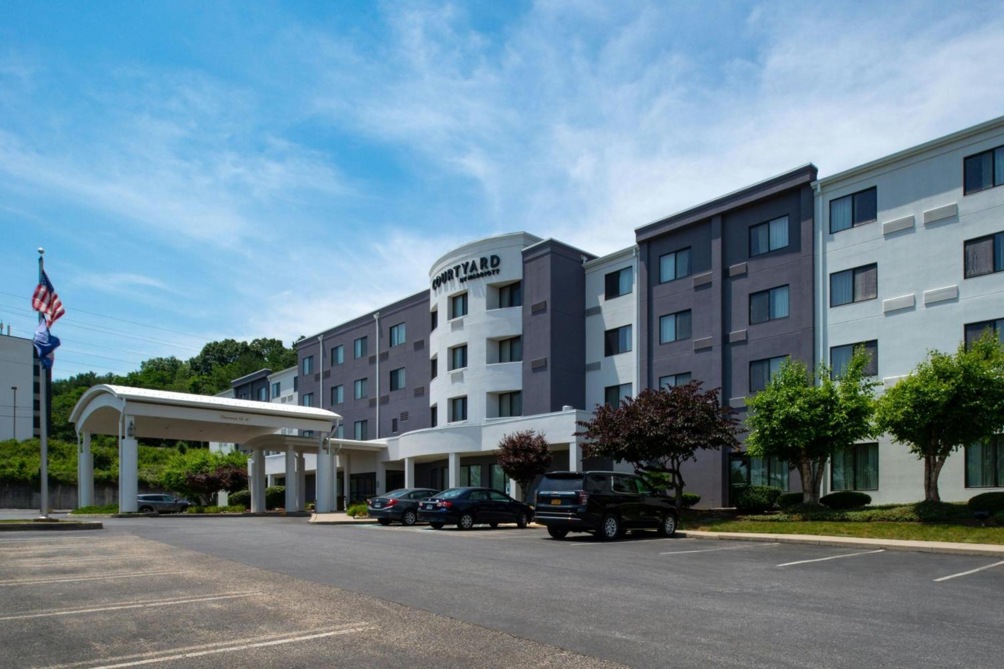 Courtyard By Marriott Harrisburg Hershey Esterno foto